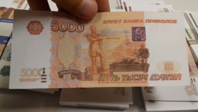 Фальшивомонетчики обманули жителей Алтая на 101 тысячу рублей