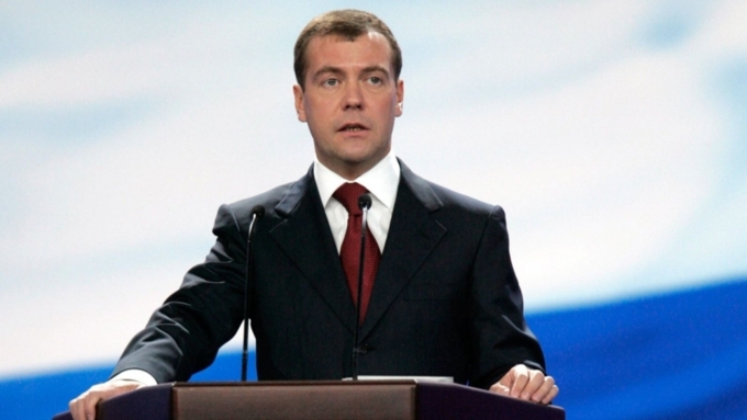 Медведев выразил соболезнования семьям погибших в ТЦ 