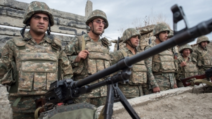Армения заявила о возобновлении войны в Нагорном Карабахе
