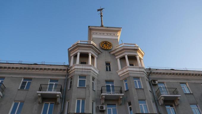 Часы с историей: что о них известно и где в Барнауле можно сверить время
