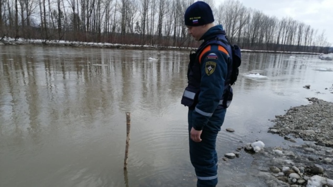 Жителей Алтайского края предупреждают о грядущем подтоплении