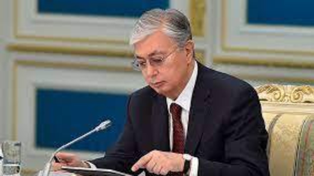 Президент Казахстана рассказал Владимиру Путину о стабилизации обстановки в стране