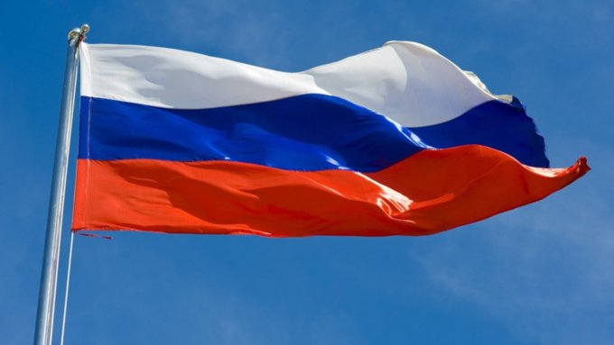На чемпионате мира по хоккею сняли российский флаг