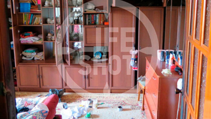 В квартире стрелка, напавшего на школу в Казани, прошёл обыск