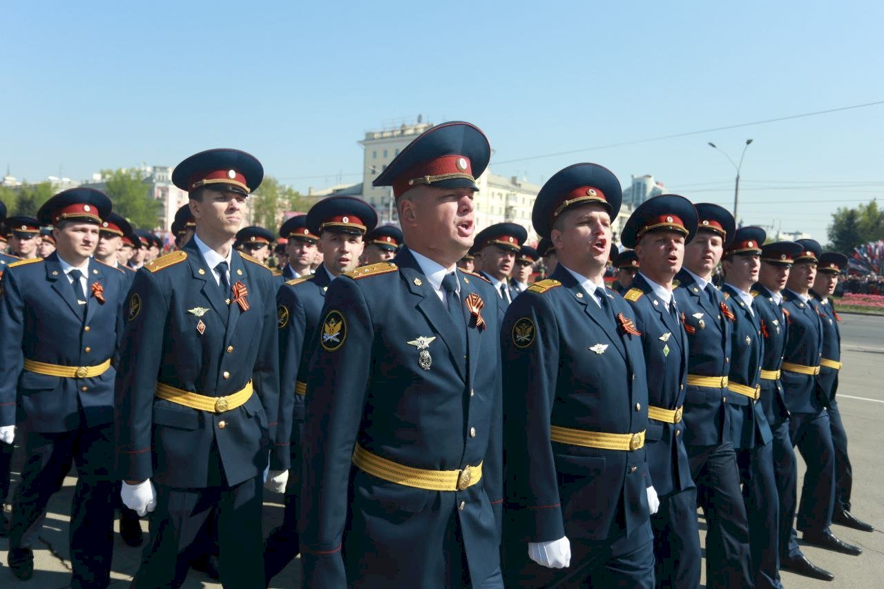 Фото с дня победы в барнауле