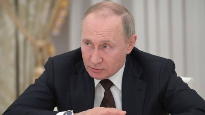 Путин: апрель в России будет нерабочим 