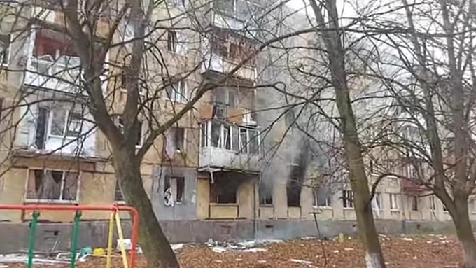 Жилой дом загорелся после взрыва газа в Калининградской области