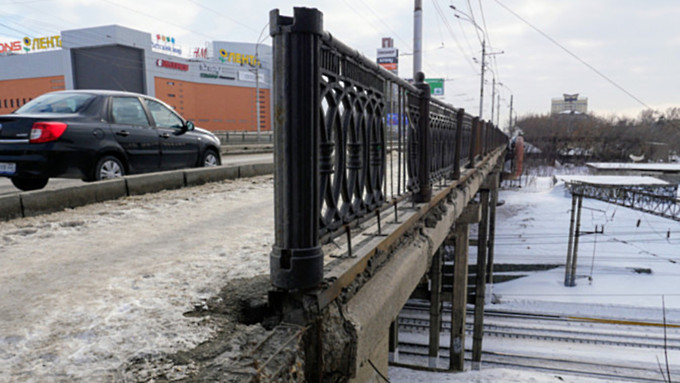 Схемы движения общественного транспорта в Барнауле изменят для ремонта моста у 