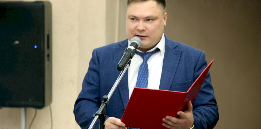 Владимир Гудков ушел с поста главы «молодежного» комитета мэрии Барнаула