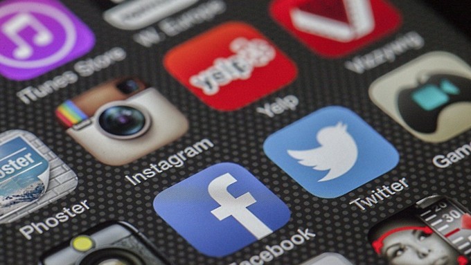 Instagram и Facebook частично заработали после всемирного сбоя