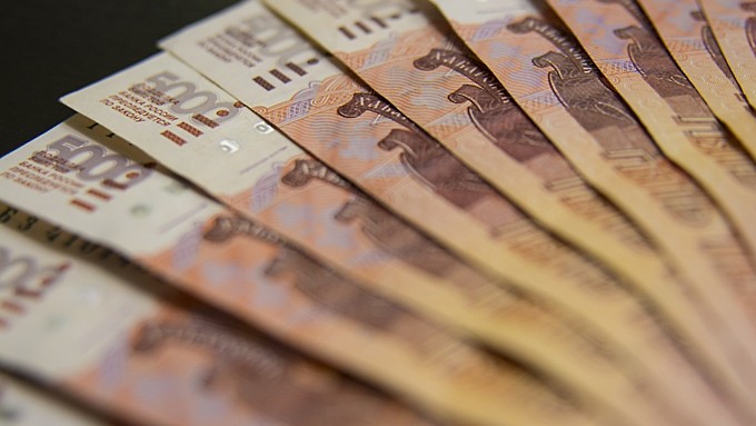 Барнаулец набрал кредитов и отдал восемь миллионов рублей мошенникам