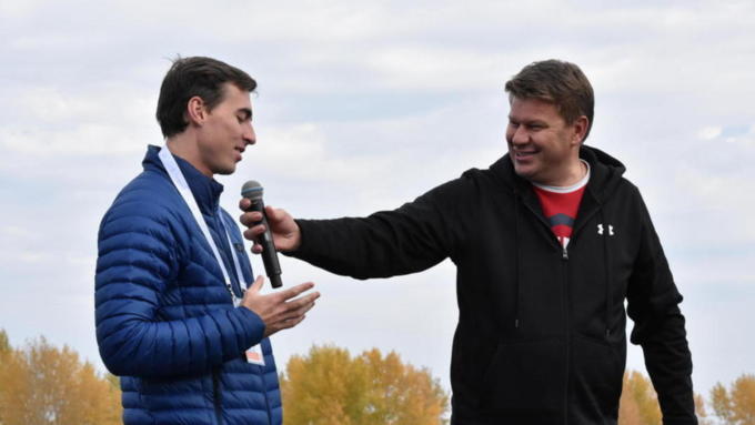 Дмитрий Губерниев приедет в Барнаул комментировать турнир по гребле