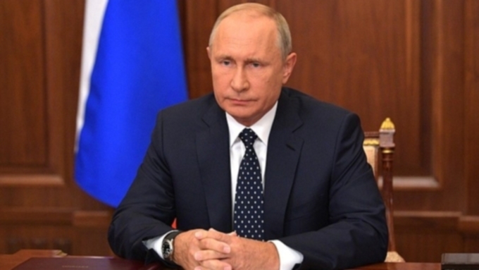 Почти 40% россиян убеждены, что Путин отстаивает интересы олигархов