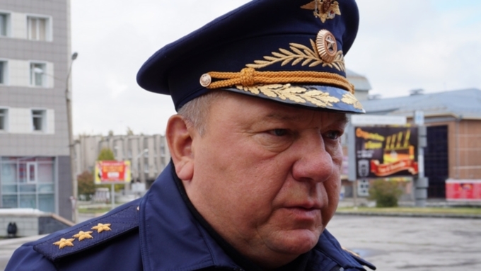 СМИ: экс-командующий ВДВ Владимир Шаманов может стать сенатором от Алтайского края