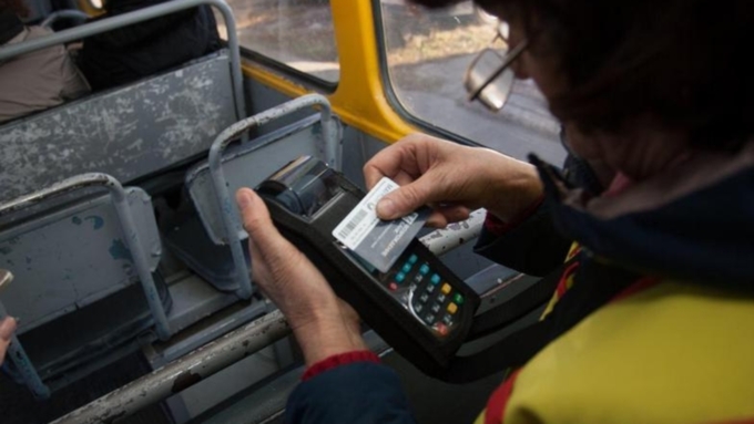Нюансы электронной оплаты проезда в Барнауле: какой тариф выбрать?