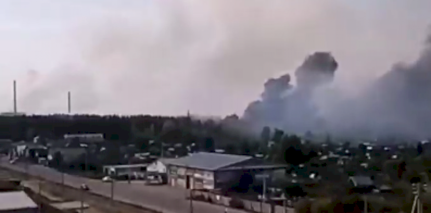Возгорание возле Бийского олеумного завода локализовано