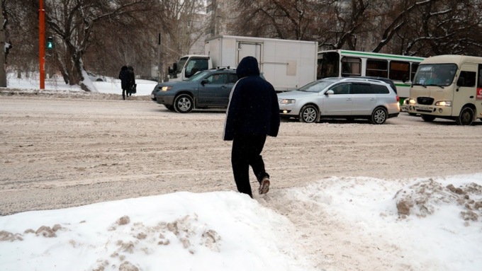 Министр транспорта и ОНФ потребовали от мэрии Барнаула лучше убирать снег