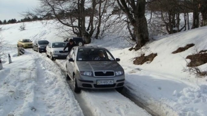 Жители Славгорода потребовали очистить город от снега