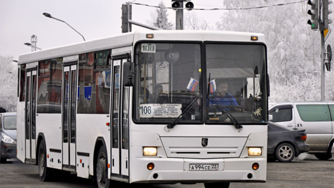 Барнаульцы пожаловались на проблемный автобусный маршрут