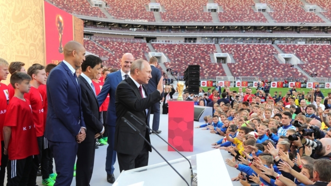 Путин: ЧМ-2018 по футболу в России стал самым масштабным мероприятием