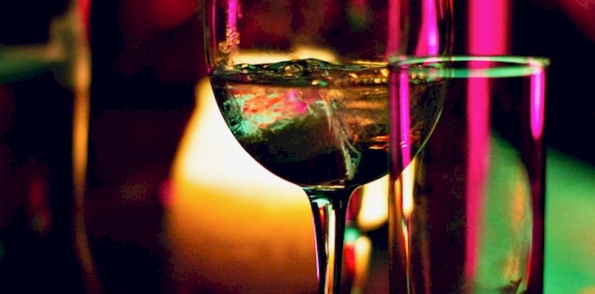 В Минздраве поддержали идею ограничить продажу крепкого алкоголя летом