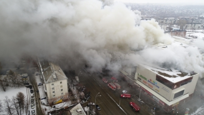 Эксперты выяснили, что привело к пожару в кемеровском ТРЦ 