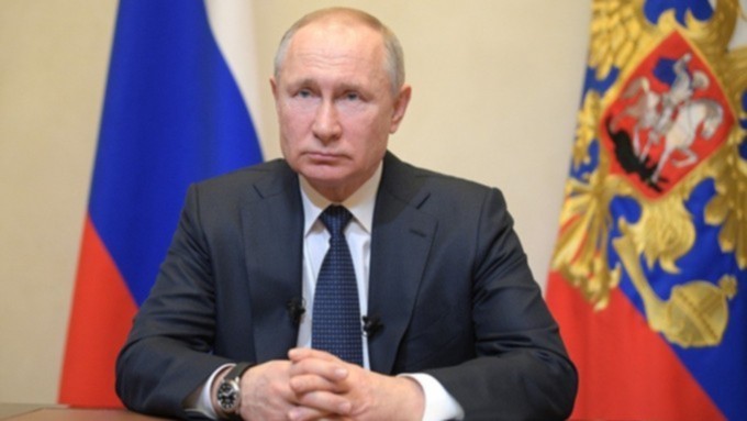 Путин выступил с телеобращением к россиянам