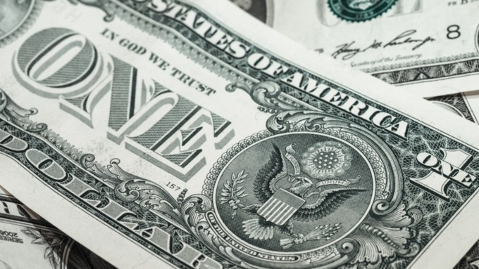 Эксперт назвал главную опасность покупки долларов