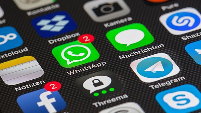 У Facebook, Instagram и WhatsApp произошёл массовый сбой