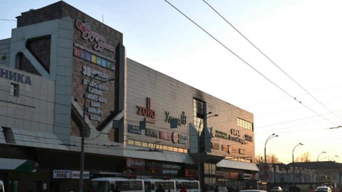 В Кемерово начался демонтаж вспомогательных зданий ТЦ 