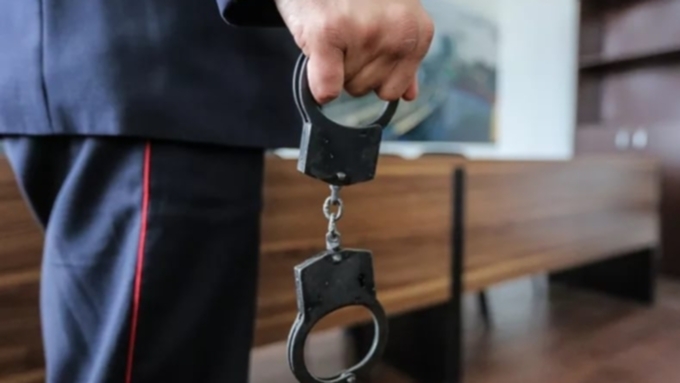 Бывшему главному антикоррупционеру полиции Барнаула вынесли приговор за коррупцию
